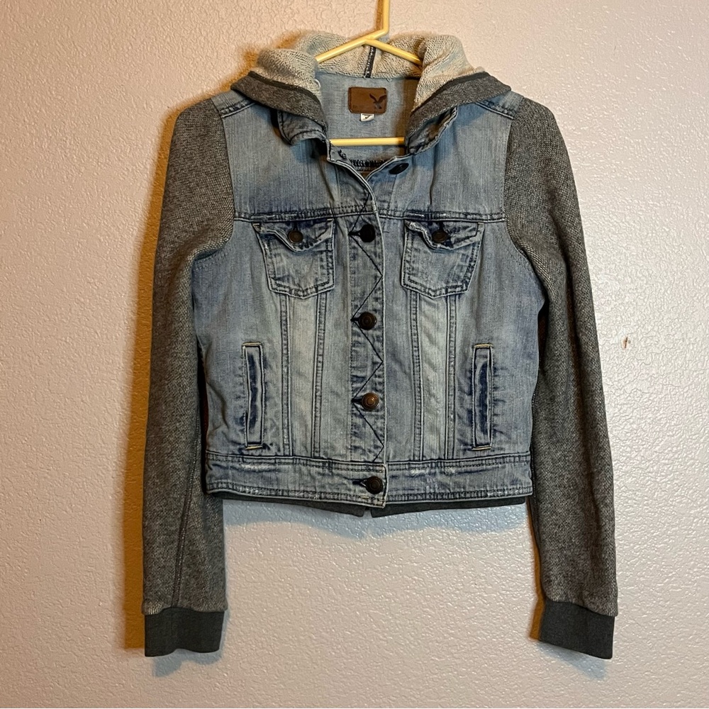 American Eagle Hooded Denim Jacket Size Small Gray Fabric Sleeves 100% cotton